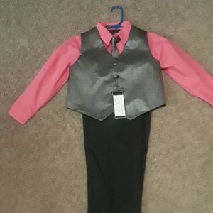 4 piece size 5 boys suit